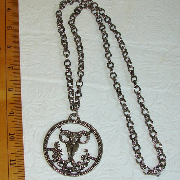 Vintage 1970's 30" Zodiac Pendant NECKLACE, Aries Ram, Chunky Hippie Boho  E10 - Picture 1 of 5